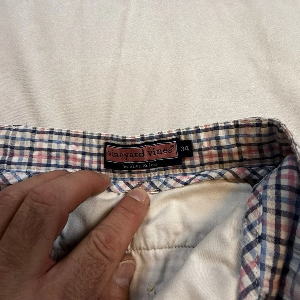 Vineyard Vines Men's Chino Club Short Size 34 Multicolor Plaid Blue Pink‎ White - Picture 3 of 9